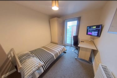5 bed flat, Broom street, City centre, Sheffield, S102DA - Image 5